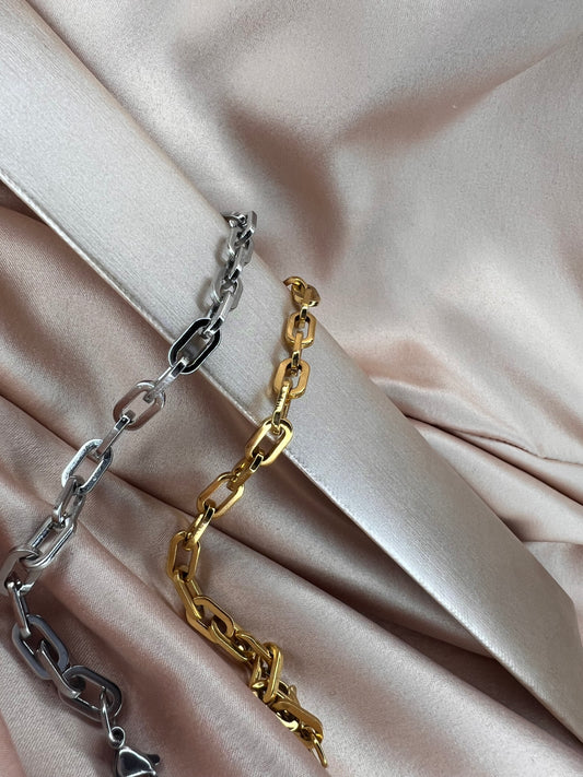 Paper Clip Link Bracelet