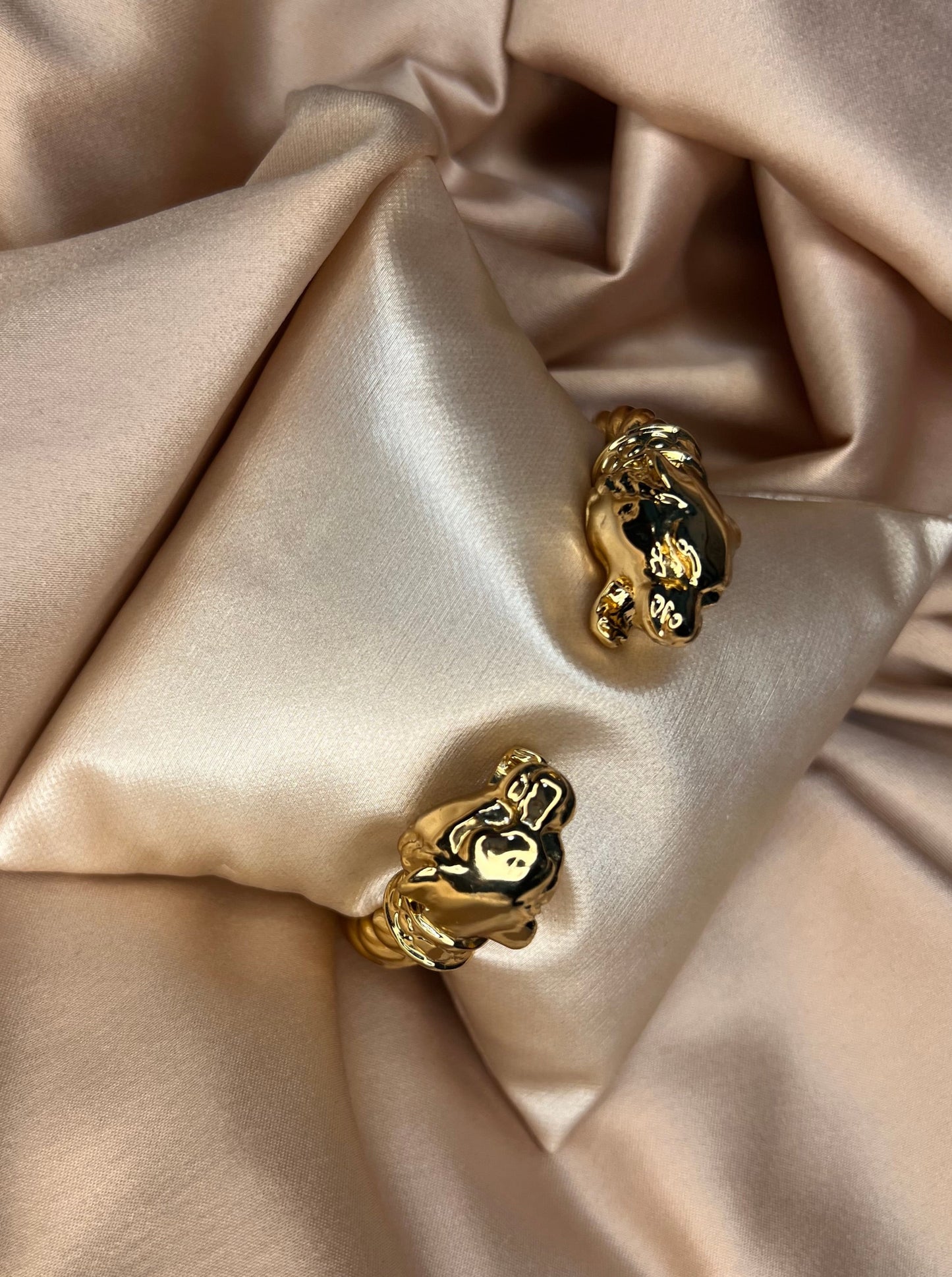 Lion Head Bracelet