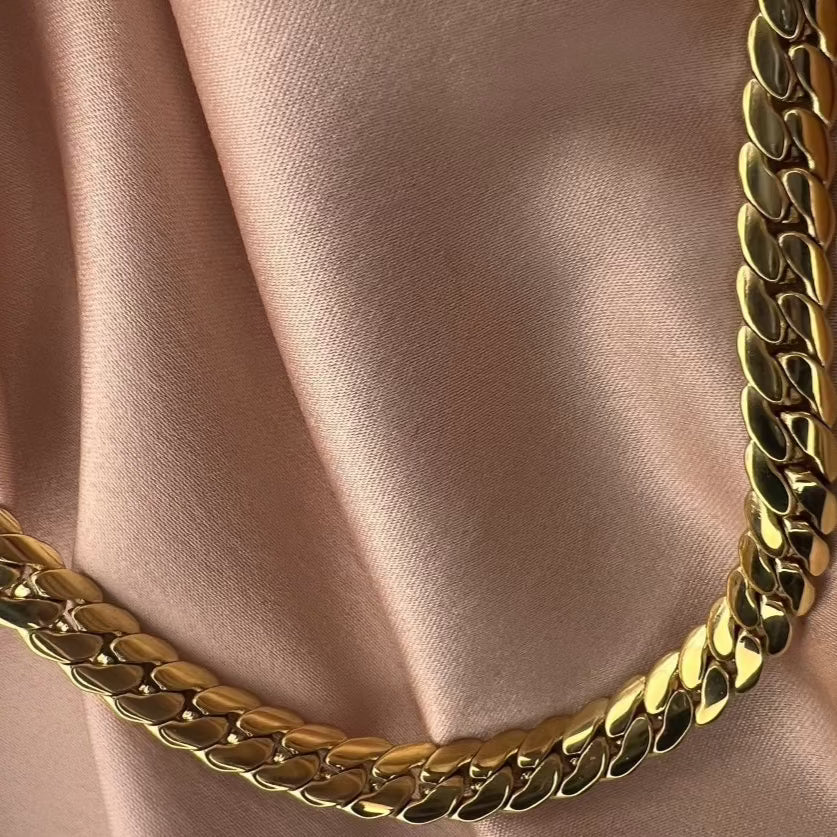 Curb Cuban Link Chain